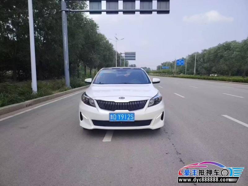 19年起亚K4轿车抵押车出售