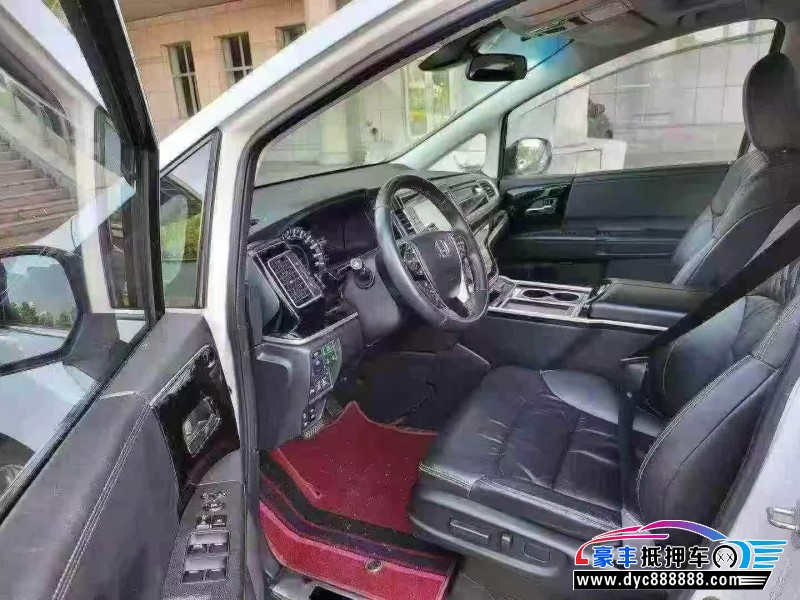 21年本田艾力绅轿车抵押车出售