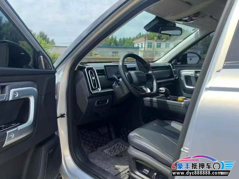 25年奇瑞瑞虎7轿车抵押车出售