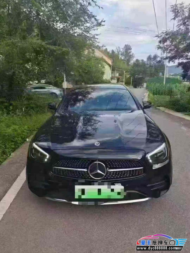 22年奔驰E轿车抵押车出售
