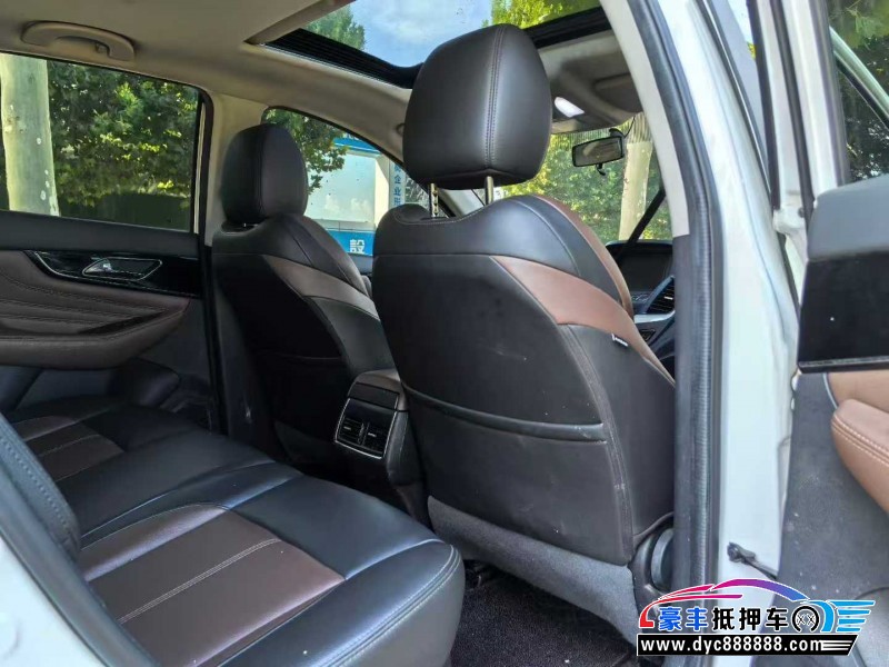 18年东风AX7轿车抵押车出售