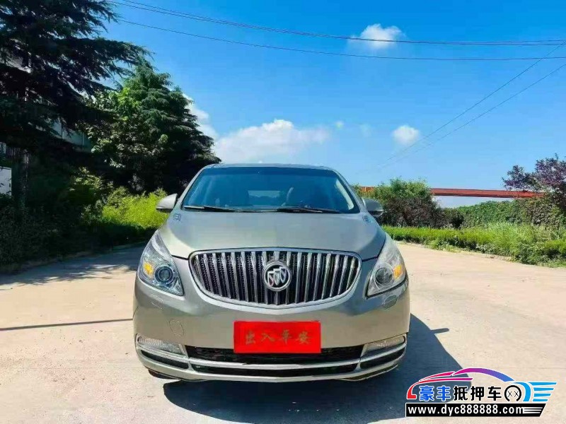 15年别克GL8轿车抵押车出售