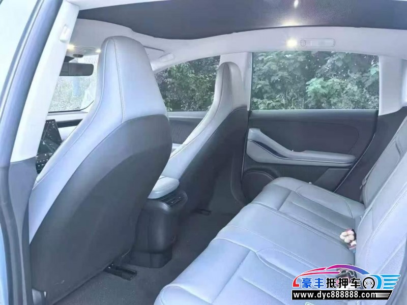 24年蔚来ET5轿车抵押车出售