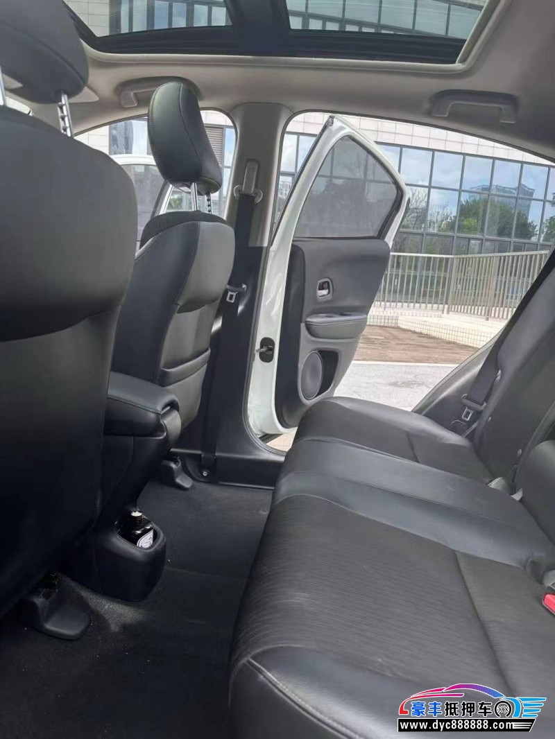 21年本田缤智轿车抵押车出售