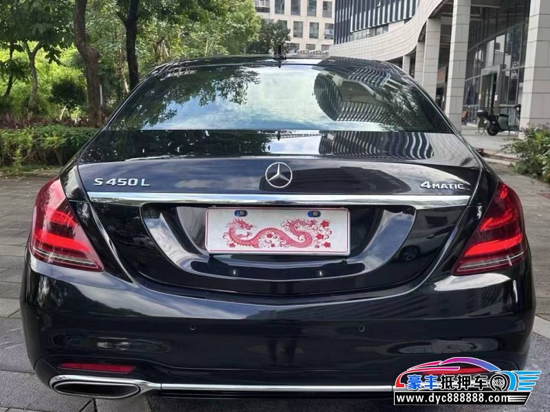 19年奔驰S轿车抵押车出售