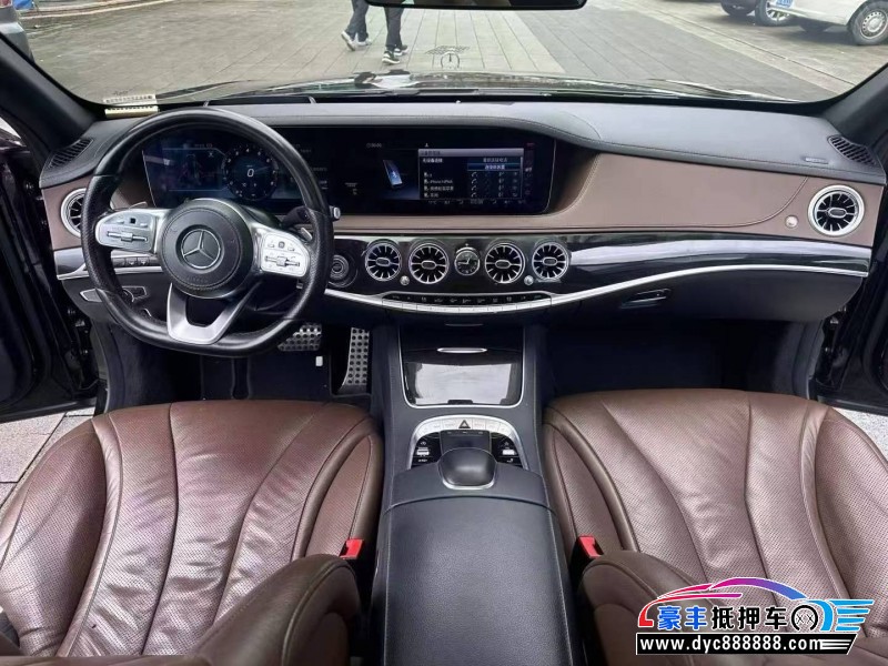 19年奔驰S轿车抵押车出售