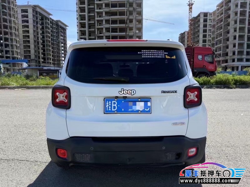 19年Jeep自由侠轿车抵押车出售