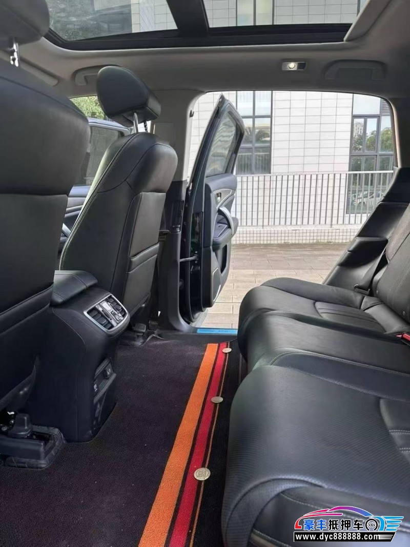 23年本田冠道轿车抵押车出售