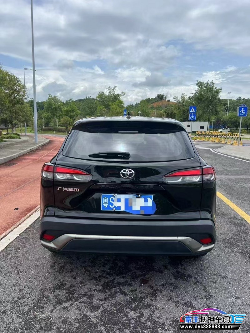 23年丰田锋兰达轿车抵押车出售