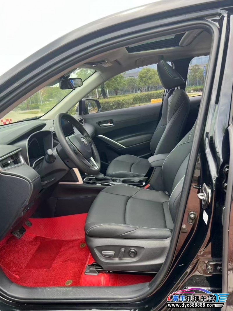 23年丰田锋兰达轿车抵押车出售