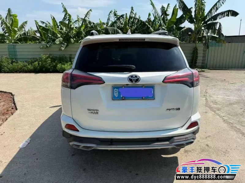 17年丰田RAV4轿车抵押车出售