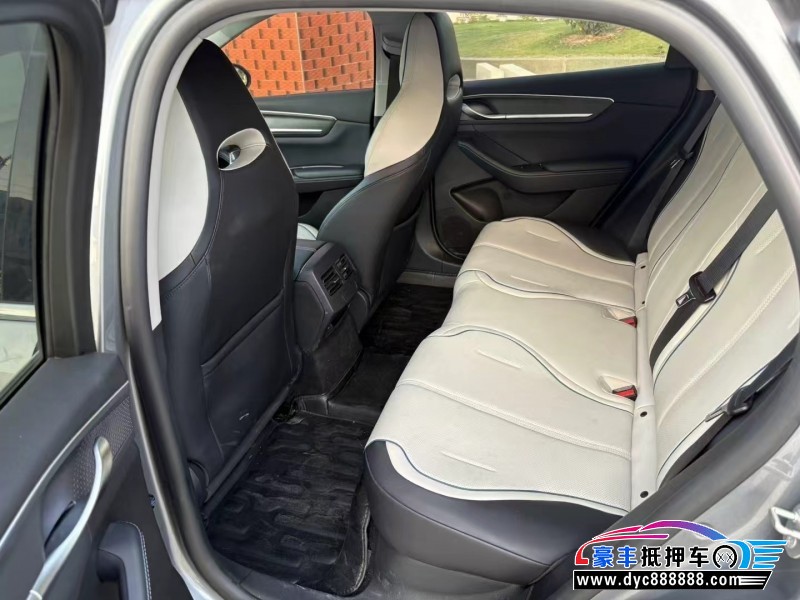 23年比亚迪驱逐舰轿车抵押车出售