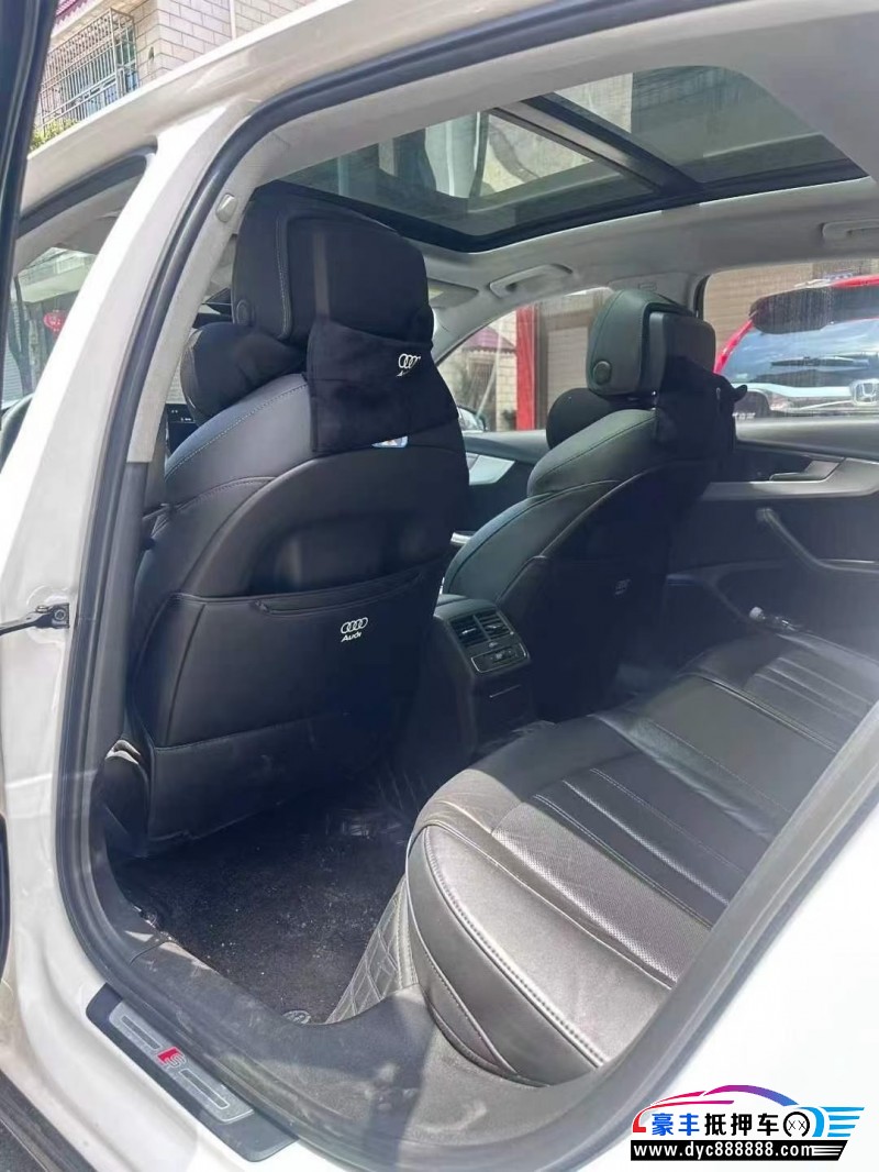 22年奥迪A4L轿车抵押车出售