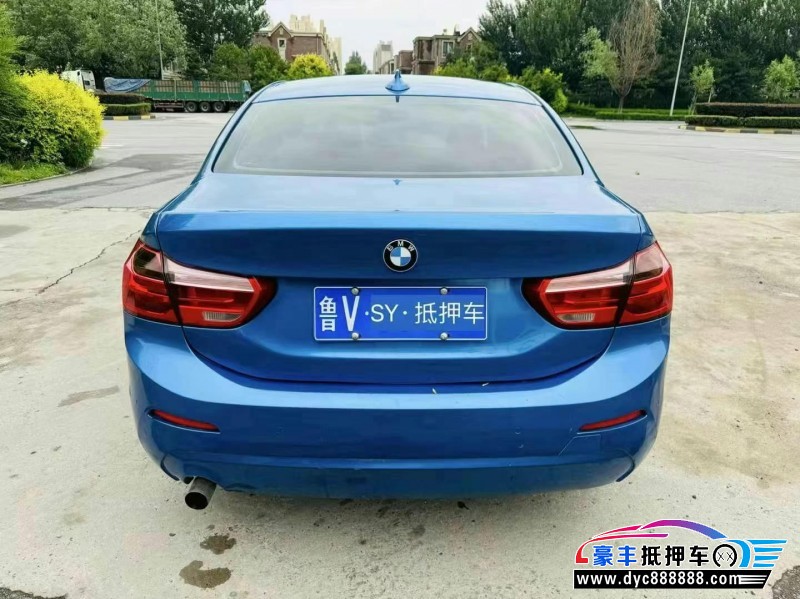 17年宝马1系轿车抵押车出售