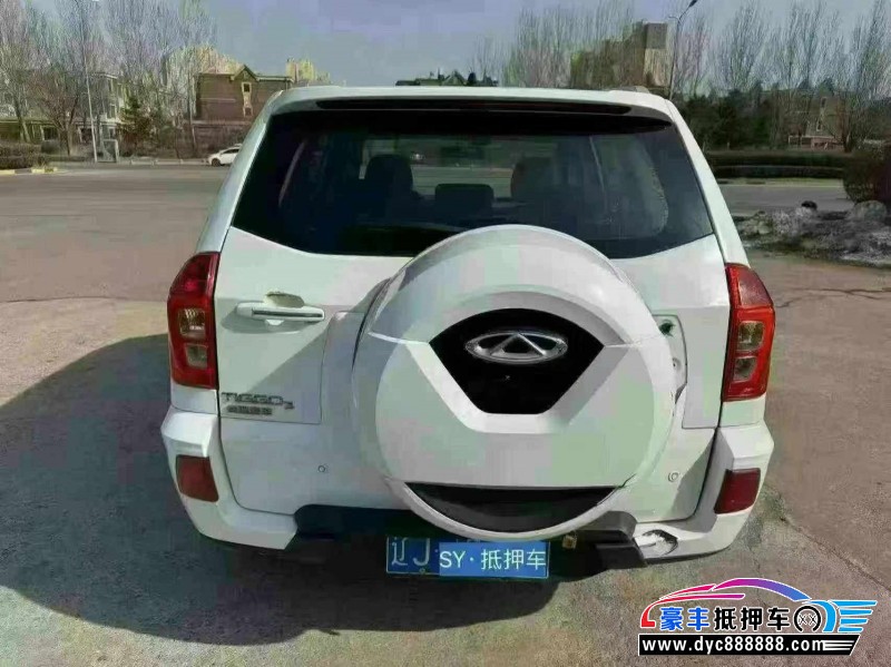 18年奇瑞瑞虎3轿车抵押车出售