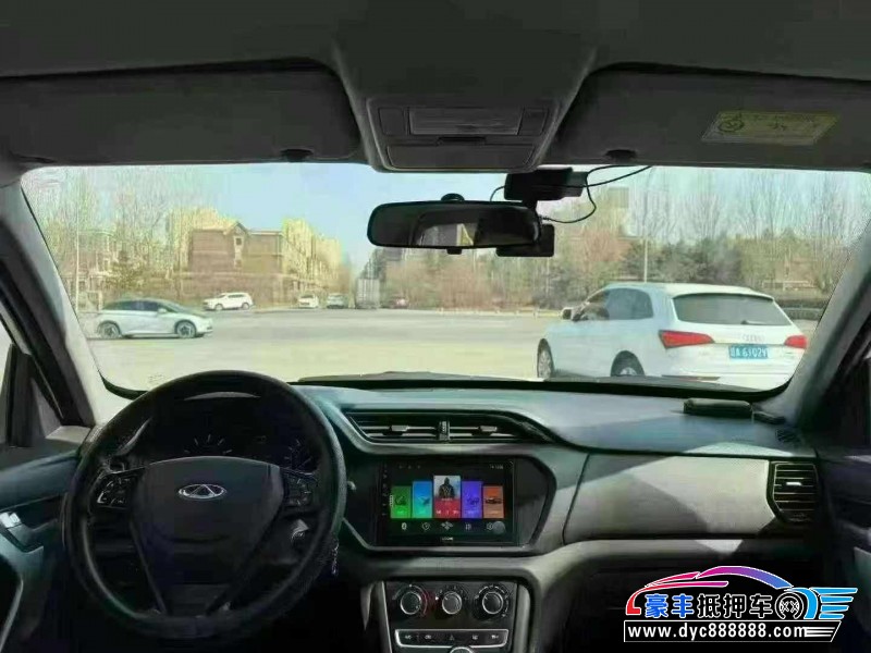 18年奇瑞瑞虎3轿车抵押车出售