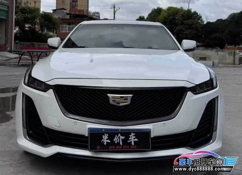 抵押车出售22年凯迪拉克CT5轿车