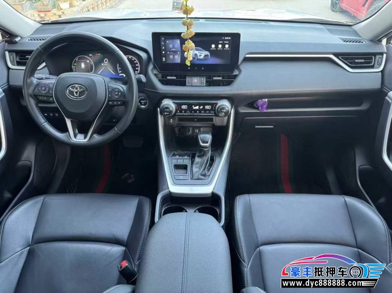 24年丰田威兰达SUV抵押车出售