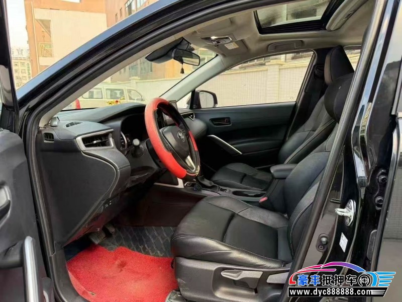 23年丰田锋兰达轿车抵押车出售