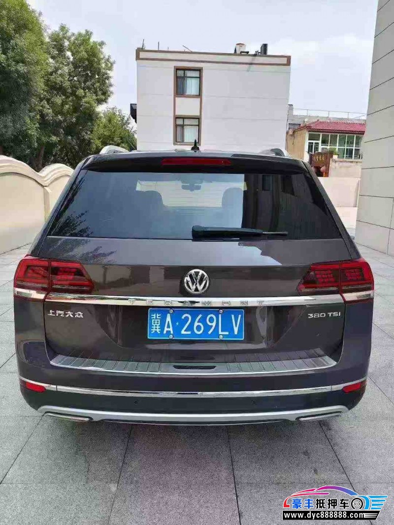 17年大众途昂轿车抵押车出售