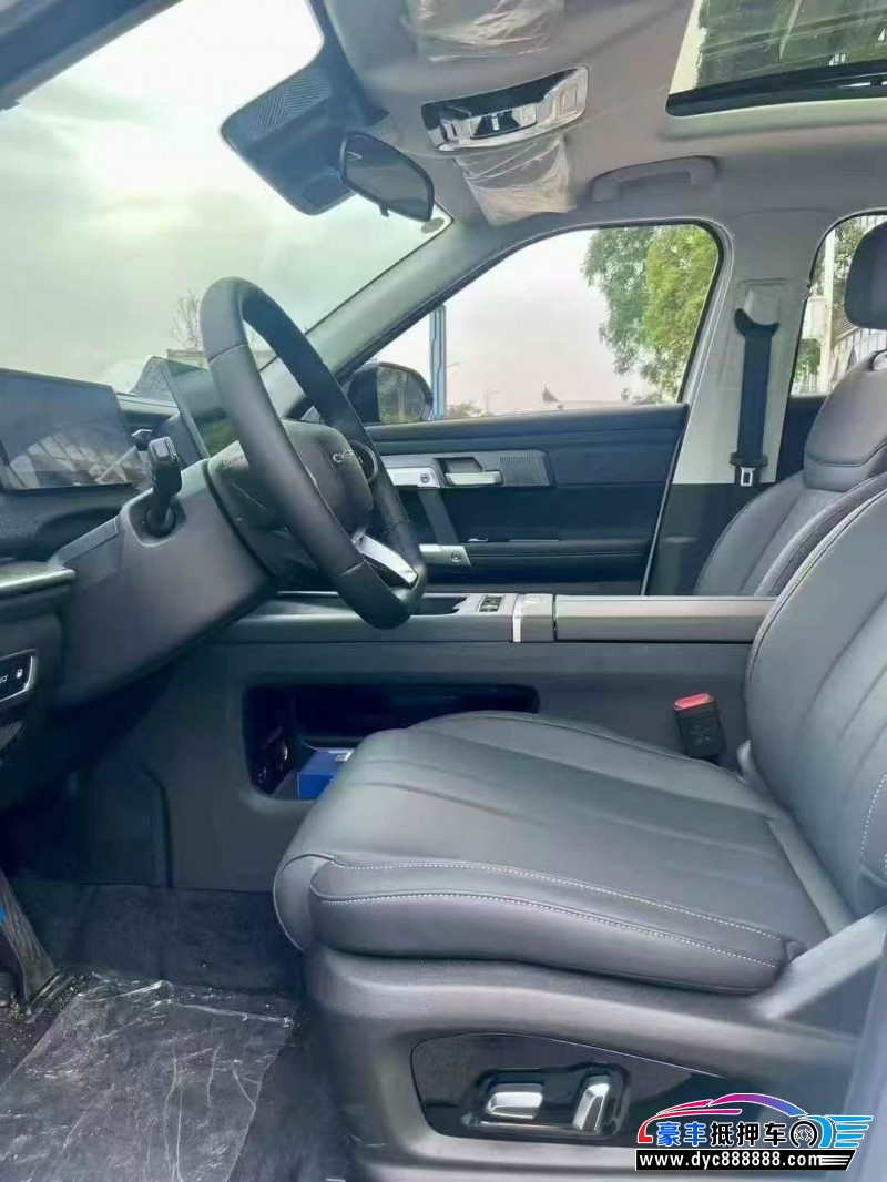 25年奇瑞探索轿车抵押车出售