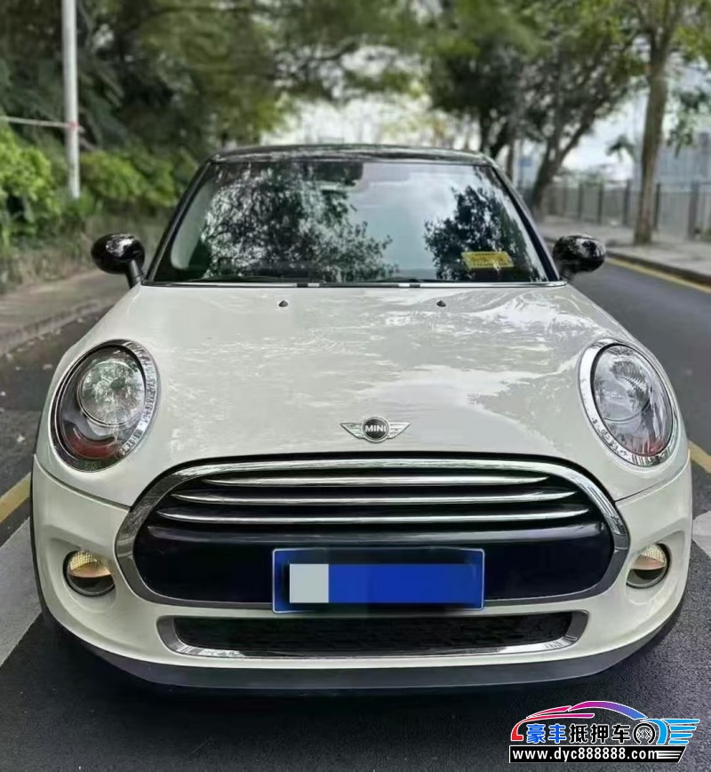 抵押车出售16年宝马MINI轿车