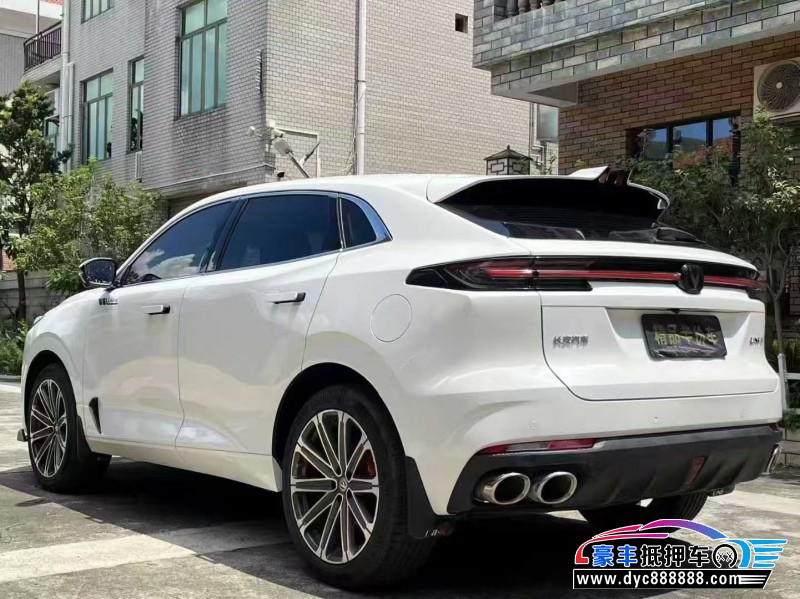 24年长安长安UNI轿车抵押车出售