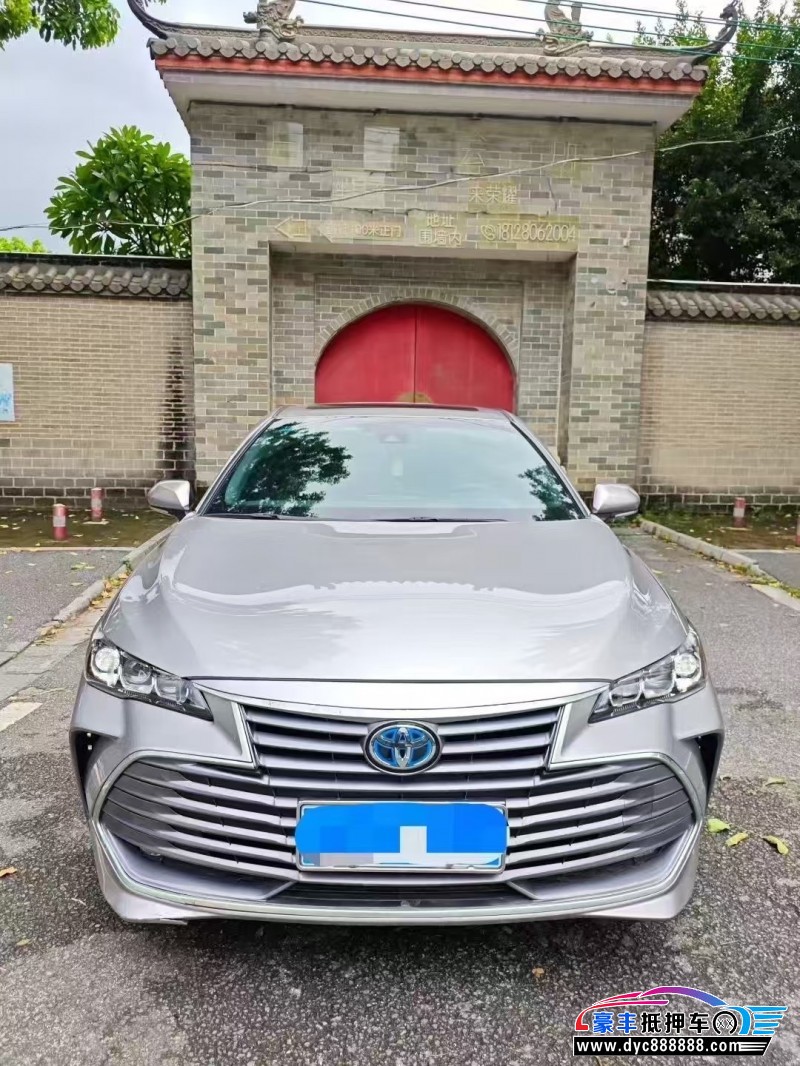 抵押车出售20年丰田亚洲龙轿车