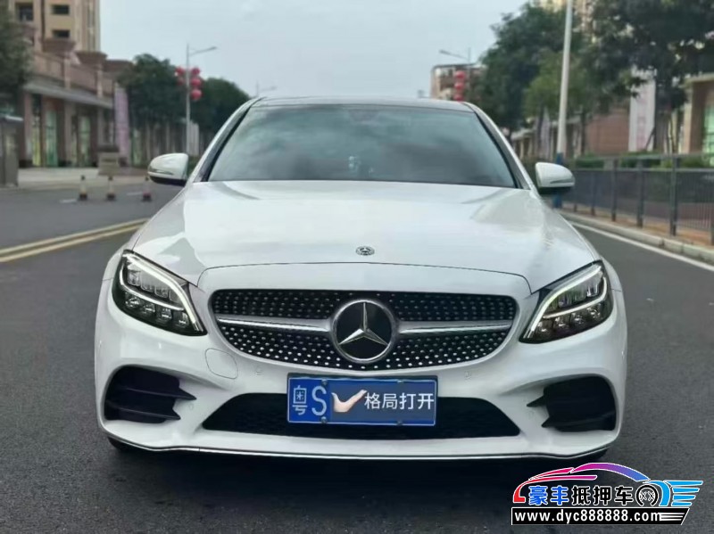 20年奔驰C轿车抵押车出售