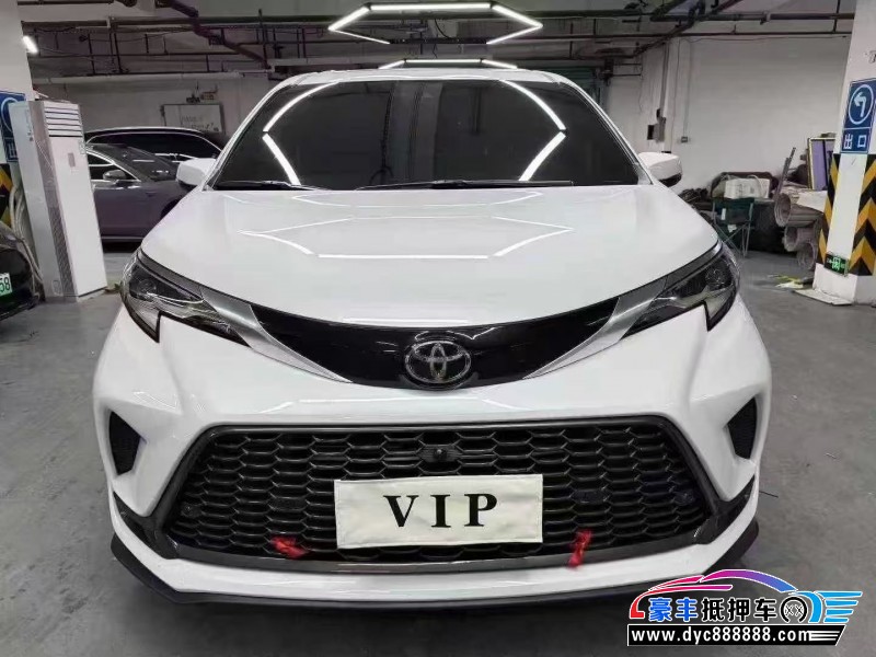 25年丰田格瑞维亚轿车抵押车出售