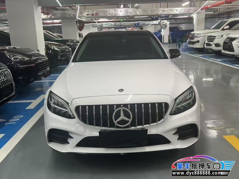 21年奔驰C轿车抵押车出售