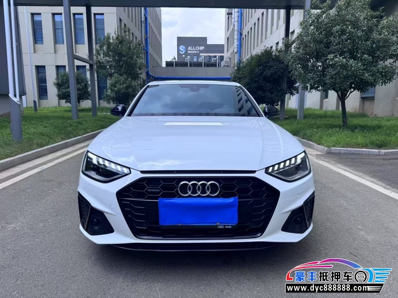 抵押车出售24年奥迪A4L轿车