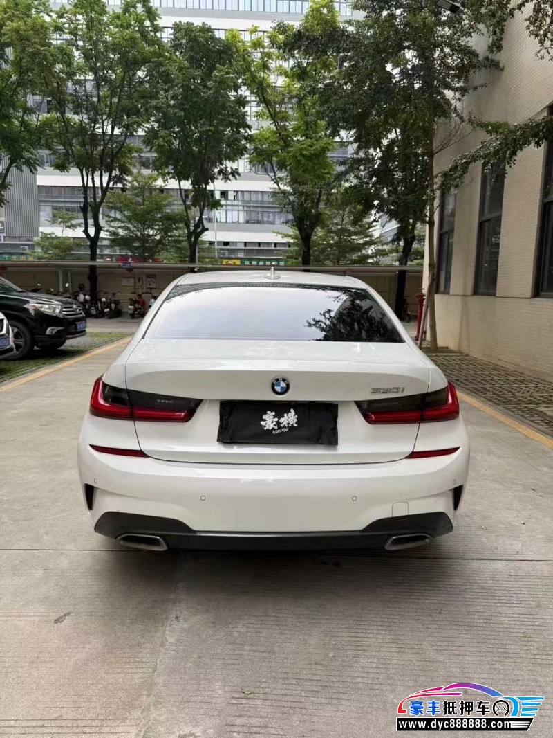 20年宝马3系轿车抵押车出售