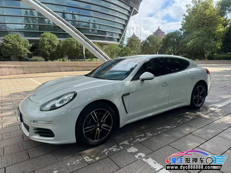 15年保时捷帕纳梅拉轿车抵押车出售