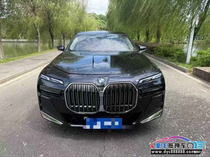 24年宝马7系轿车抵押车出售