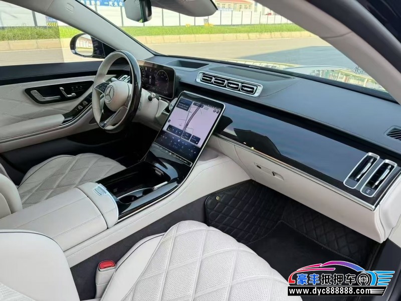 24年奔驰迈巴赫S级轿车抵押车出售