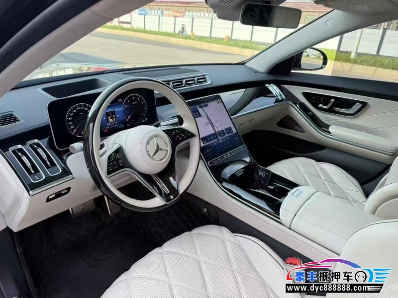 24年奔驰迈巴赫S级轿车抵押车出售