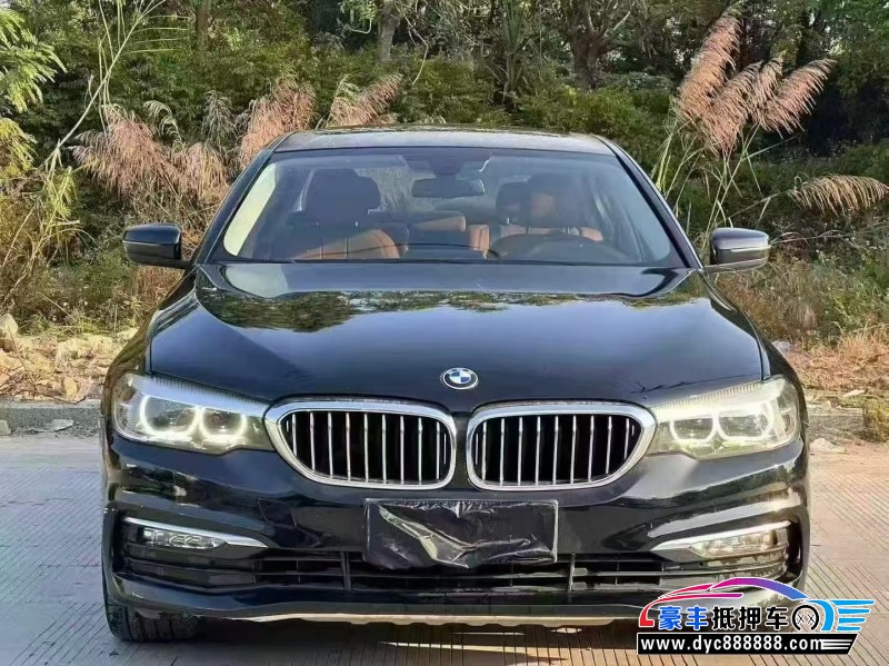 18年宝马5系轿车抵押车出售