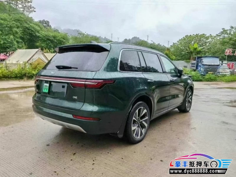 22年理想ONE轿车抵押车出售