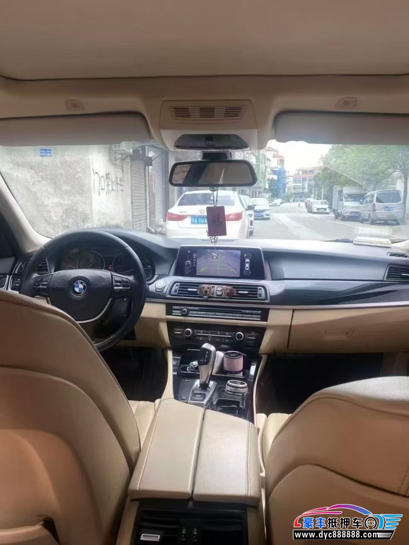 11年宝马5系轿车抵押车出售