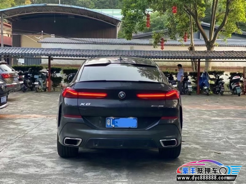 20年宝马X6轿车抵押车出售