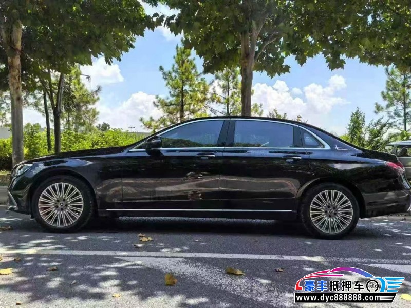 23年奔驰E轿车抵押车出售