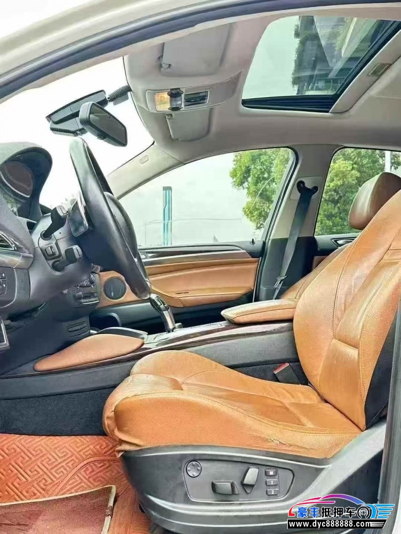 13年宝马X6SUV抵押车出售