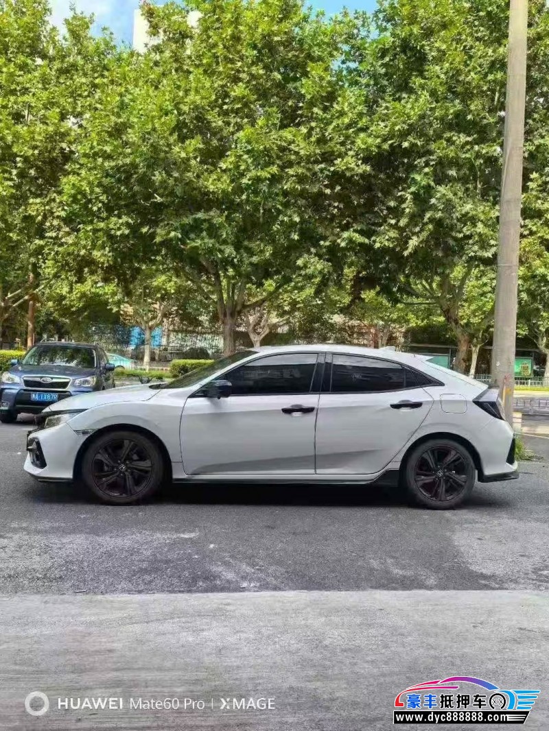 22年本田思域轿车抵押车出售