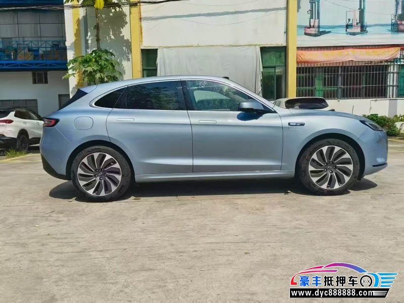 24年华为问界轿车抵押车出售