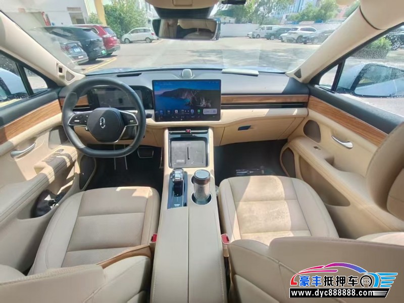 24年华为问界轿车抵押车出售