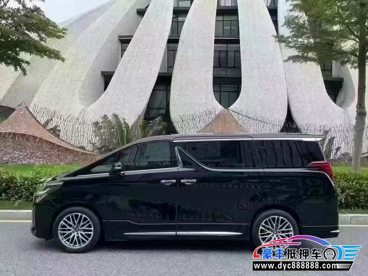 19年丰田埃尔法轿车抵押车出售