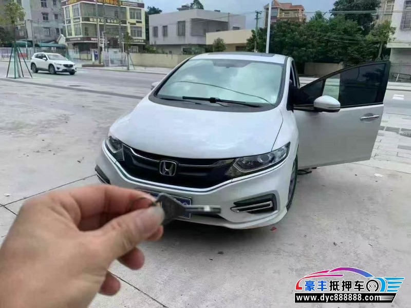 17年本田杰德轿车抵押车出售