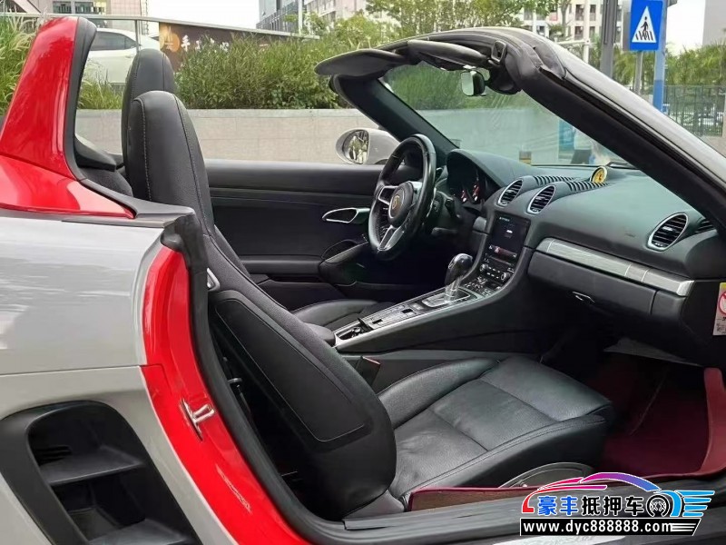 18年保时捷Boxster轿车抵押车出售