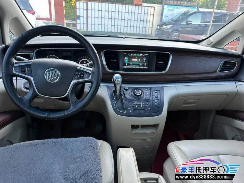 17年别克GL8MPV抵押车出售